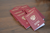Управление по вопросам миграции советует южноуральцам проверить загранпаспорта