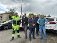 Депутат ЗСО Денис Сазонтов посетил объекты благоустройства в поселке Вахрушево