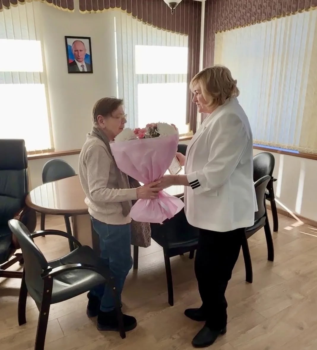 В Копейске мамам героев вручили Благодарственные письма