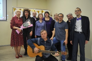 25 ноября в Центральной городской библиотеке состоялся квартирник «Мамам посвящается»!