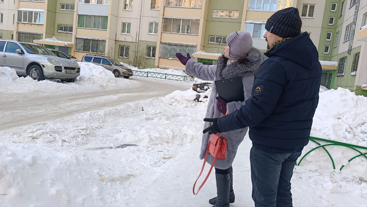 Отдел контроля провел рейд по дворовым территориям | 16.01.2024 | Копейск -  БезФормата