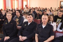 В Копейске состоялась церемония принятия присяги студентами, которые свяжут свою жизнь со службой в полиции