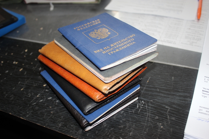 Управление по вопросам миграции информирует о правилах постановки на миграционный учет иностранных работников