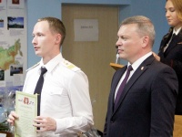 Глава Копейска Андрей Фалейчик поздравил полицейских с профессиональным праздником