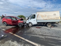 Сотрудники Госавтоинспекции Копейска устанавливают обстоятельства дорожного-транспортного происшествия 
