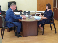 Рабочая встреча Главы города Андрея Фалейчика с председателем ТИК Ларисой Казаковой