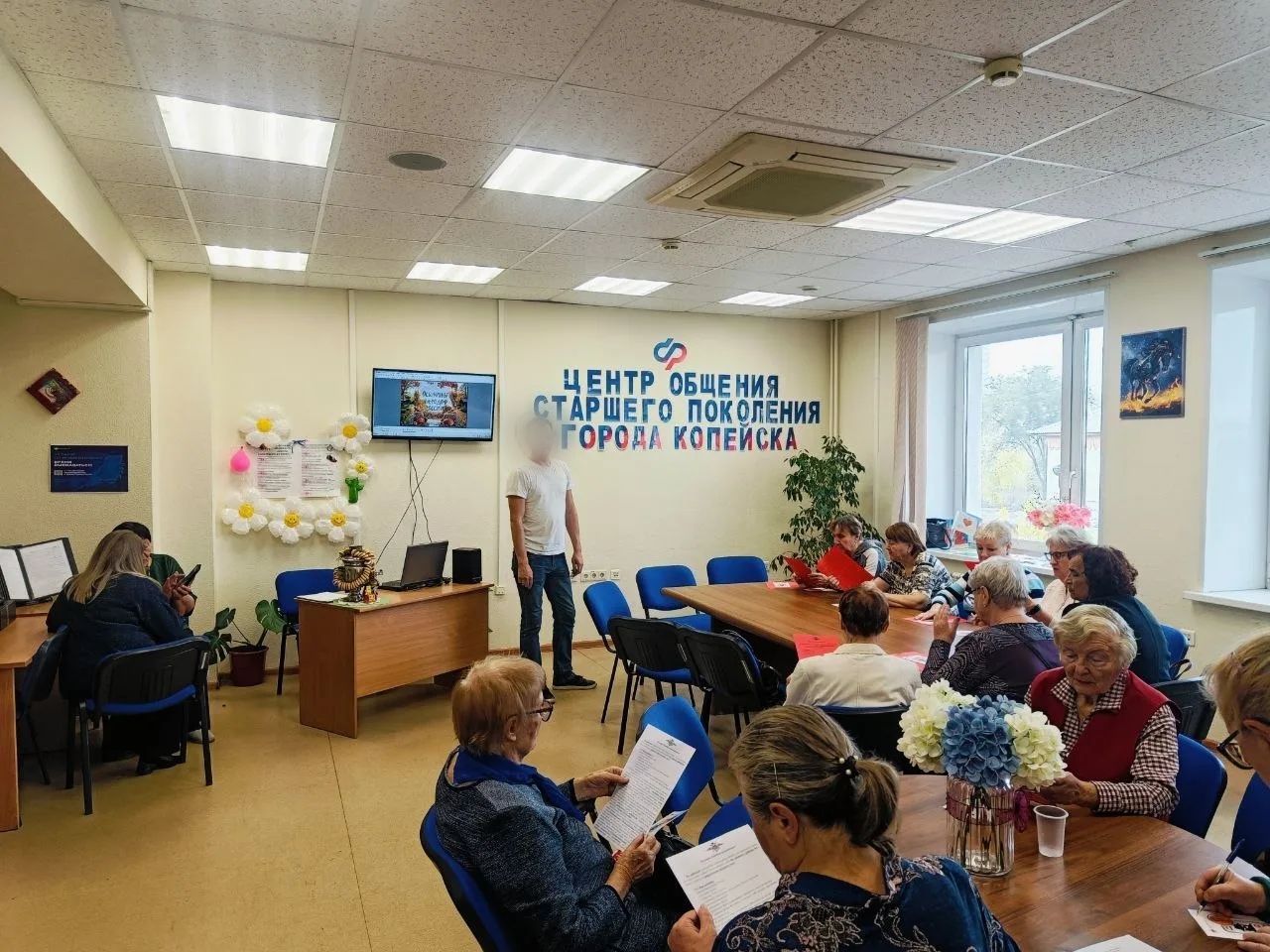 В рамках акции «День против мошенников» полицейские Копейска проводят мероприятия, направленные на предупреждение мошеннических действий
