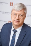 Заместитель главы по жилищно-коммунальным вопросам Игорь Фролов приглашает копейчан голосовать за объекты благоустройства