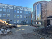 В Копейске продолжается реконструкция Дома культуры «Угольщиков»