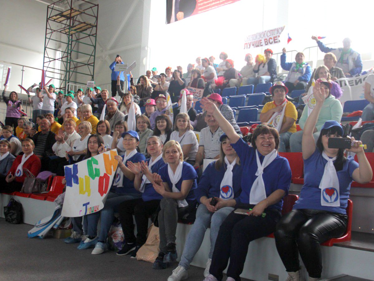 В Копейском ФОКе им. Булатова состоялся профсоюзный фестиваль спорта «Веселые старты-2023»