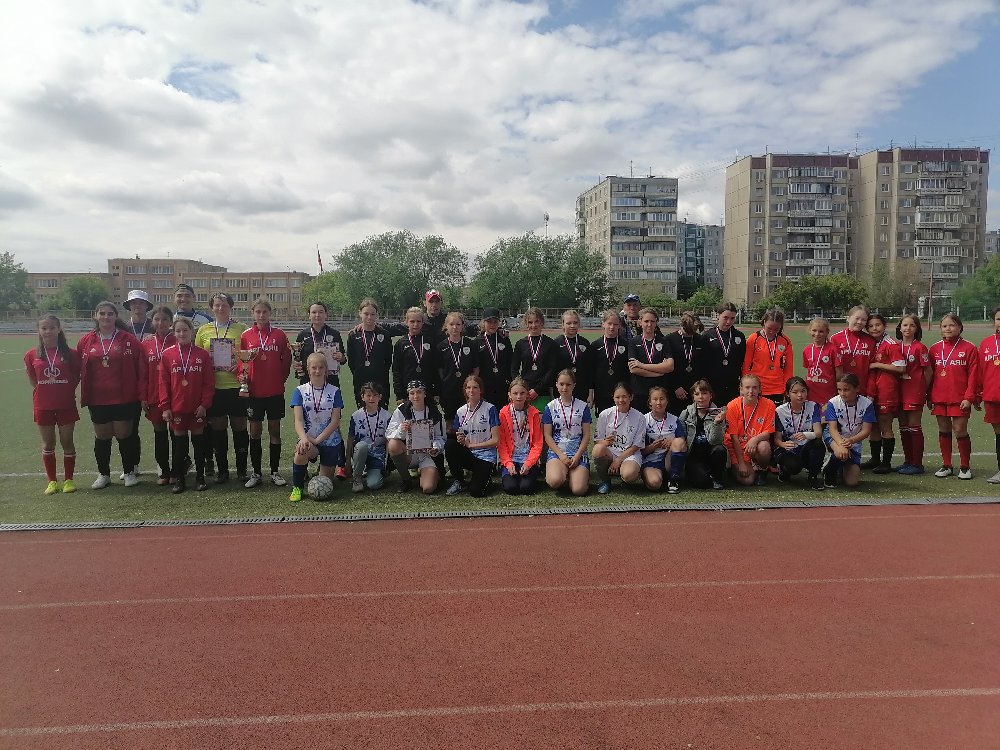 В Челябинске прошел II этап всероссийских соревнований по футболу «Кожаный мяч»