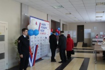 Сотрудники полиции на высоком уровне обеспечили правопорядок и безопасность граждан на выборах в Челябинской области