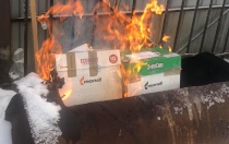 Полицейские Копейска сожгли наркотики