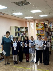 Здравствуй, осень! Здравствуй, школа!
