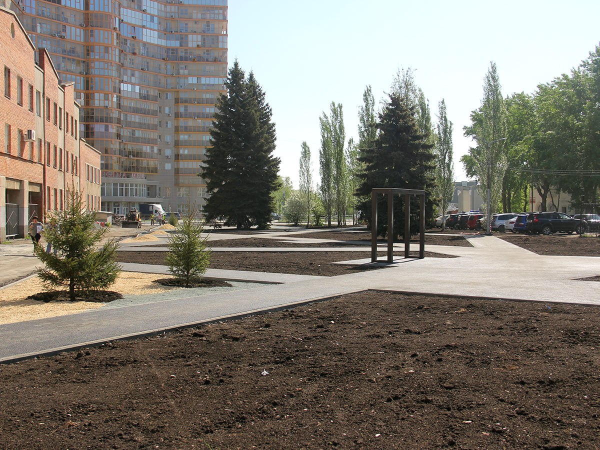 В Копейске идет реконструкция сквера Редикорцева | 18.05.2023 | Копейск -  БезФормата