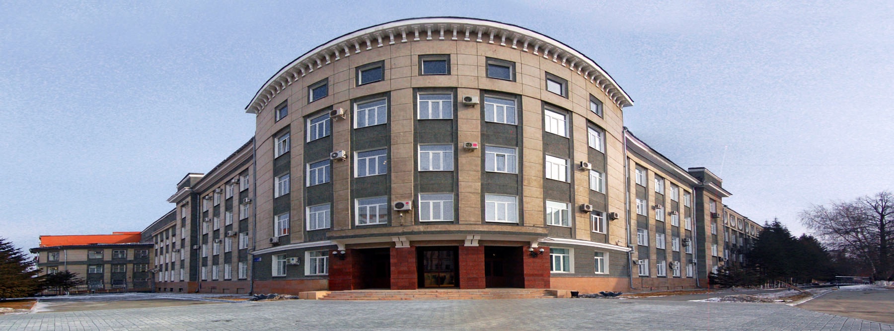 Полицейские в преддверии праздничных дней напоминают южноуральцам о правилах поведения на публичных мероприятиях