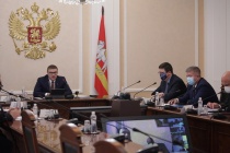 Губернатор Алексей Текслер провел в режиме ВКС областное совещание с членами регионального правительства и главами муниципальных образований
