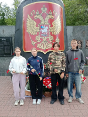 Воспитанники МБУ ДО «СШОР №2» почтили память членов экипажа подводной лодки «Курск»