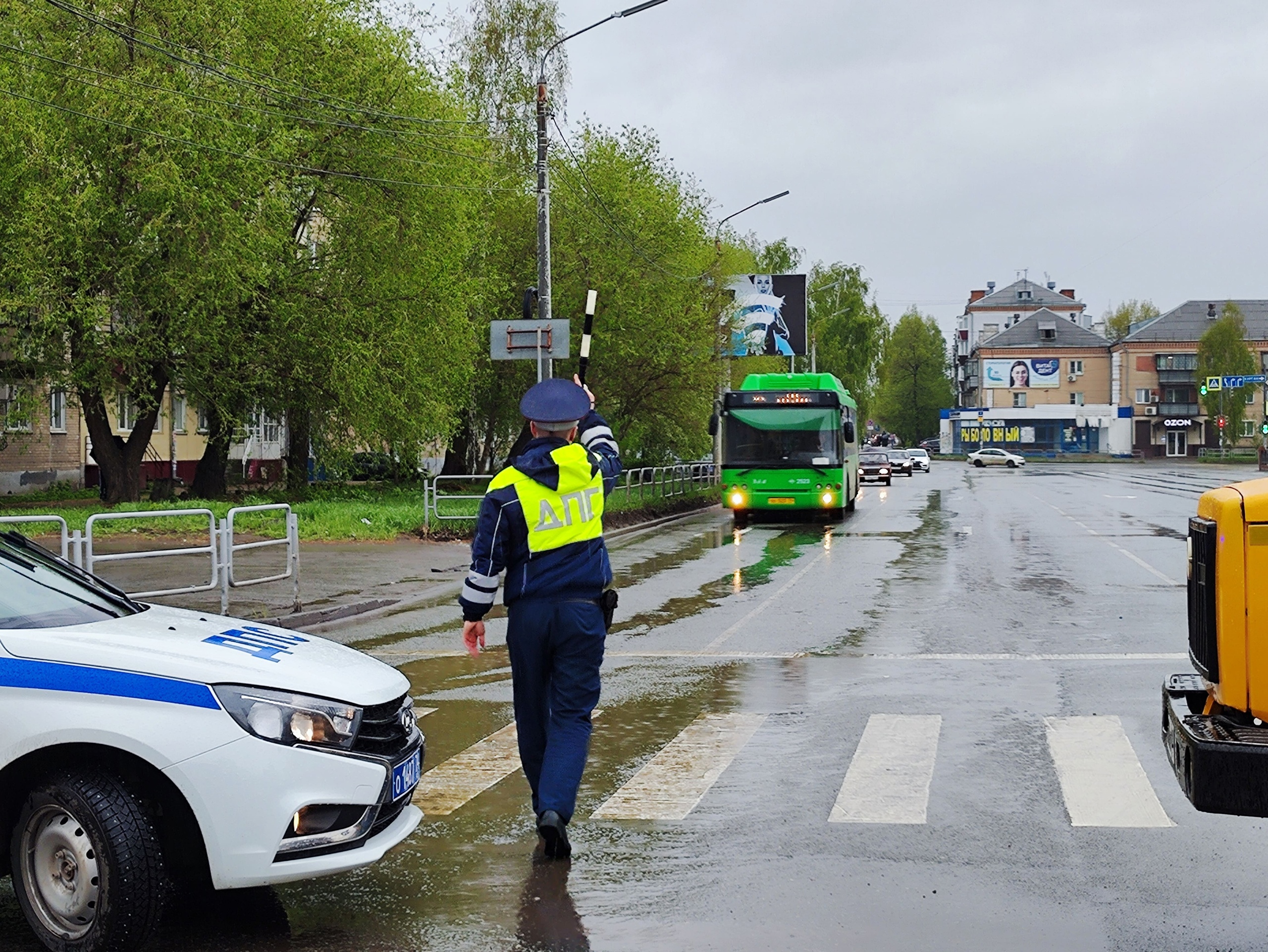 Отдел Госавтоинспекции Отдела МВД России по г. Копейску приглашает на службу мужчин на должности инспекторского состава ДПС ГИБДД