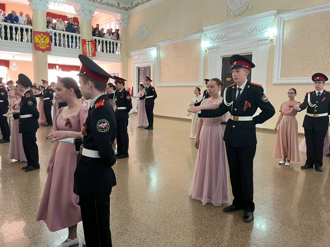 В Копейске прошел Кадетский Бал