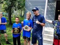  Полицейские Копейска организовали встречу российского боксера с ребятами профильной смены детского лагеря "Восход" 